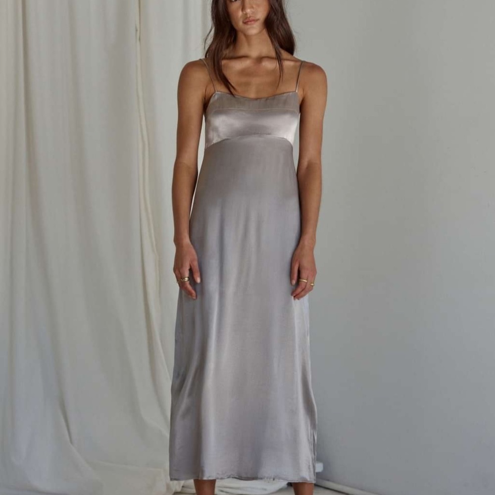 DISSH Gigi Sweetheart Midi Dress